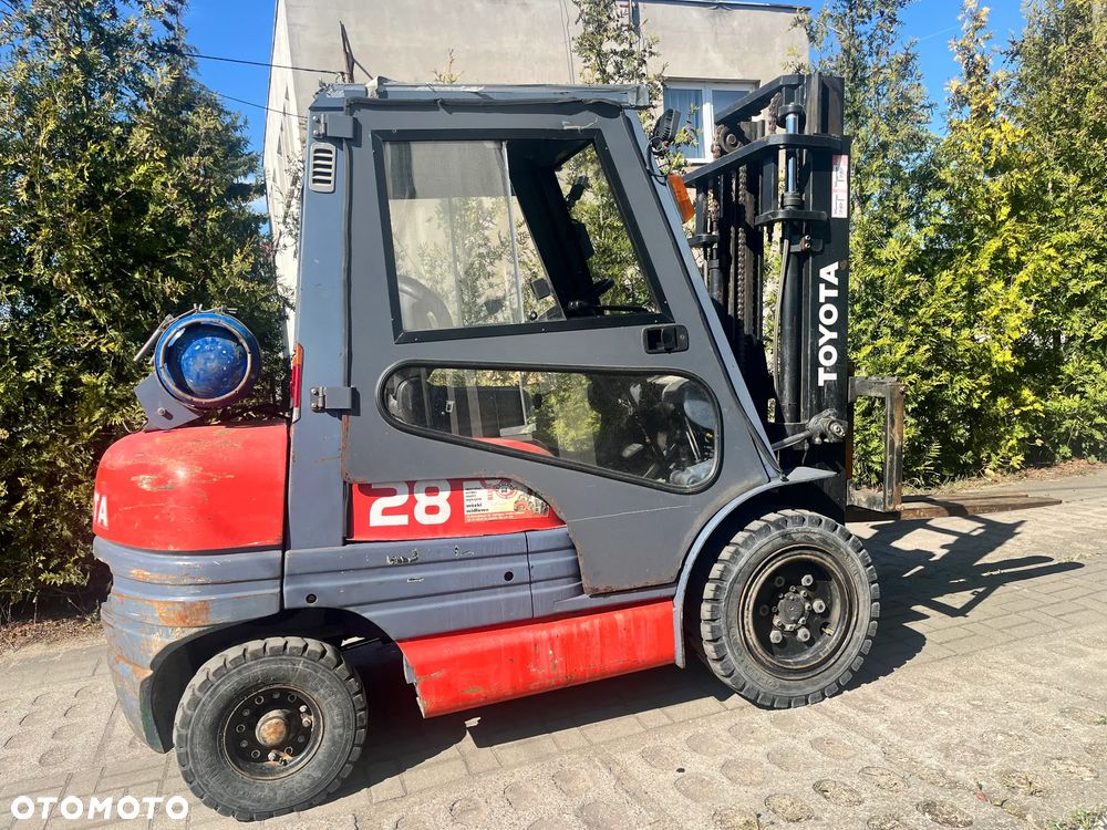 Toyota 6fg28 - 1