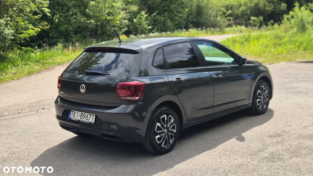 Volkswagen Polo 1.6 TDI SCR Trendline - 22