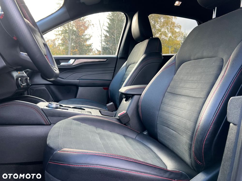 Ford Kuga 2.5P PHEV FWD ST-Line X - 10