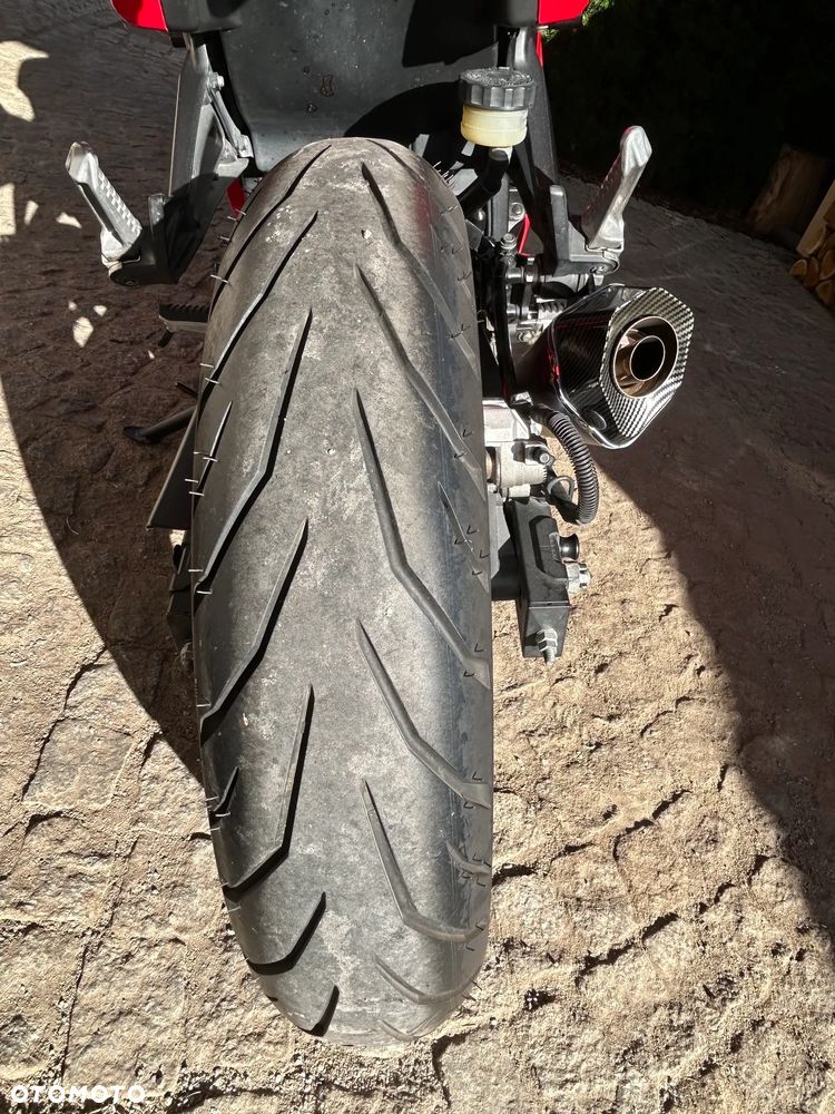 Kawasaki Ninja 250R - 11
