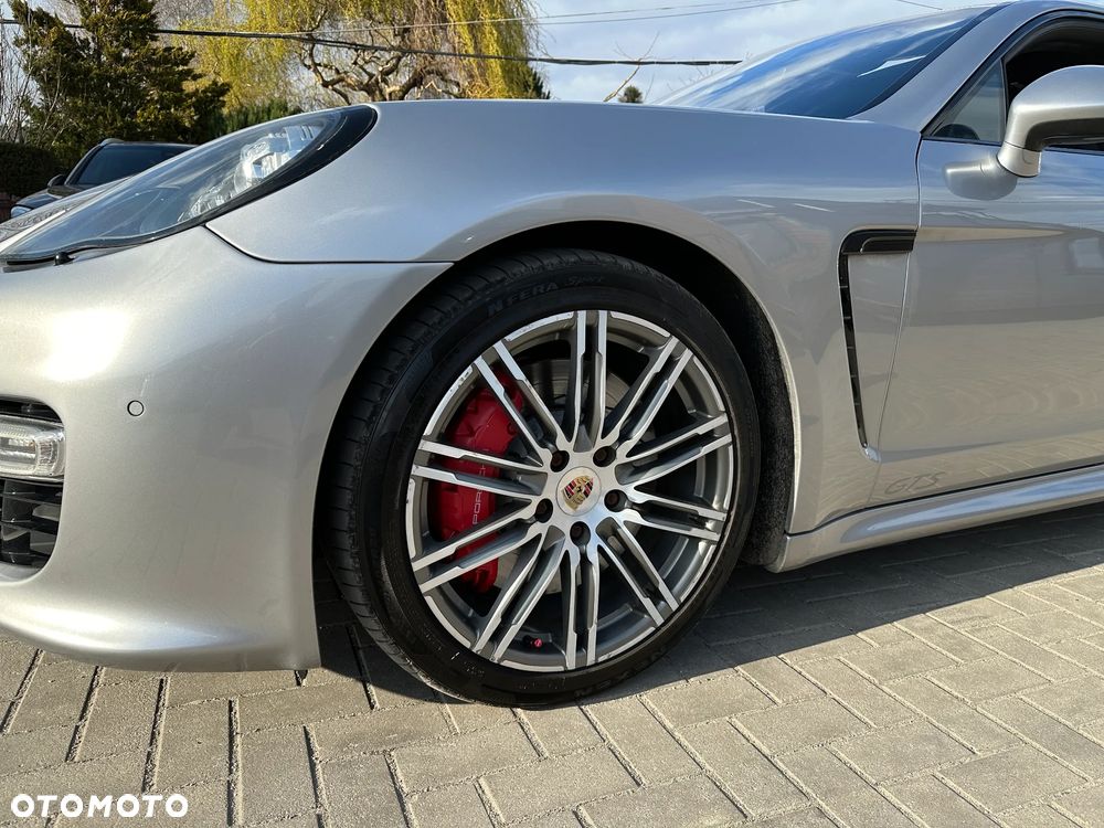 Porsche Panamera GTS - 39