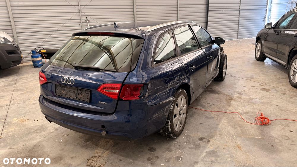 Audi A4 Avant 2.0 TDI Quattro Sport S tronic - 3