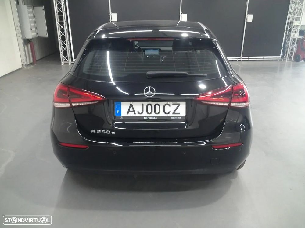 Mercedes-Benz A 250 e Style Plus - 5