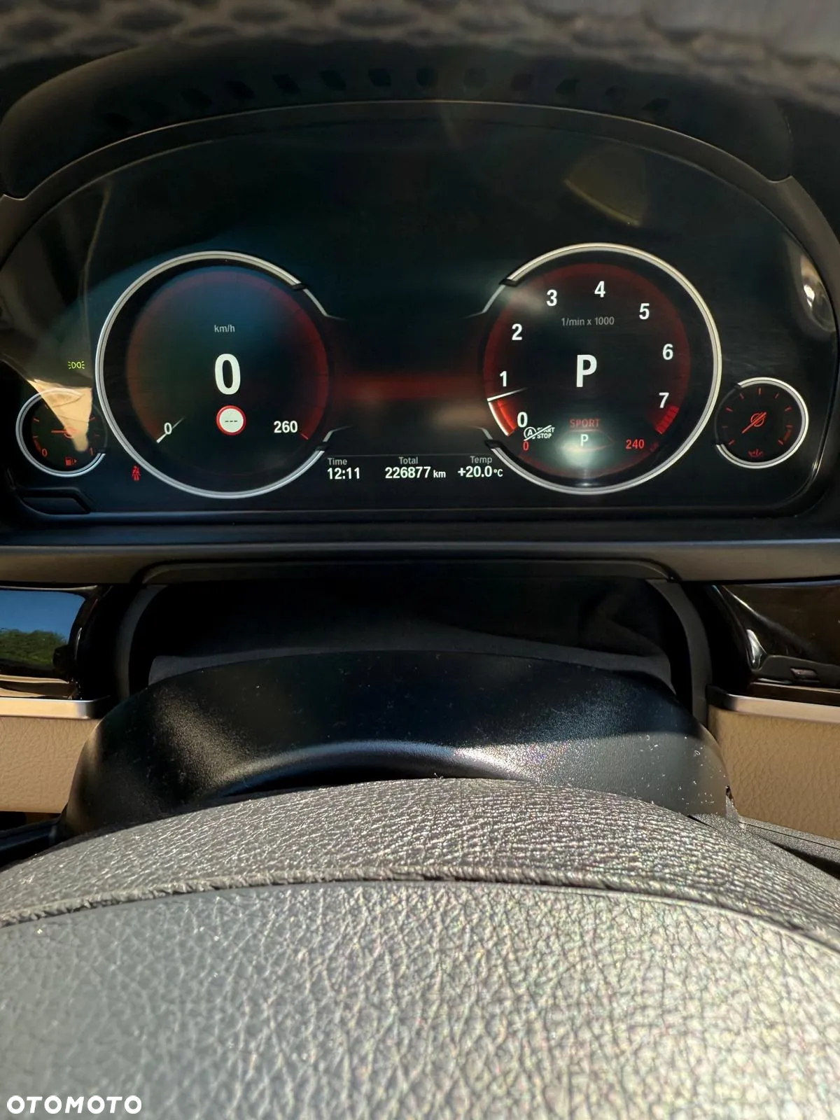 BMW Seria 5 528i xDrive Luxury Line - 15