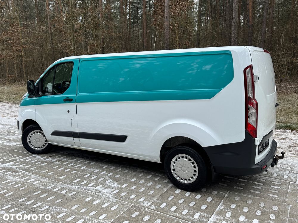 Ford Transit Custom Long - 13