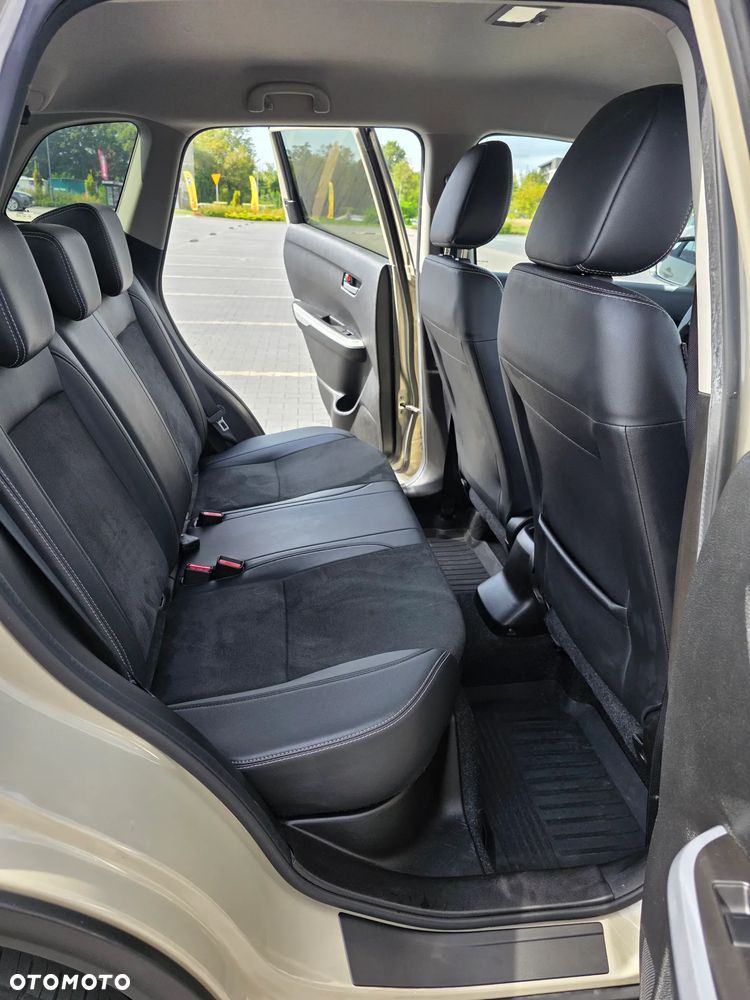 Suzuki Vitara 1.6 XLED 4WD - 13