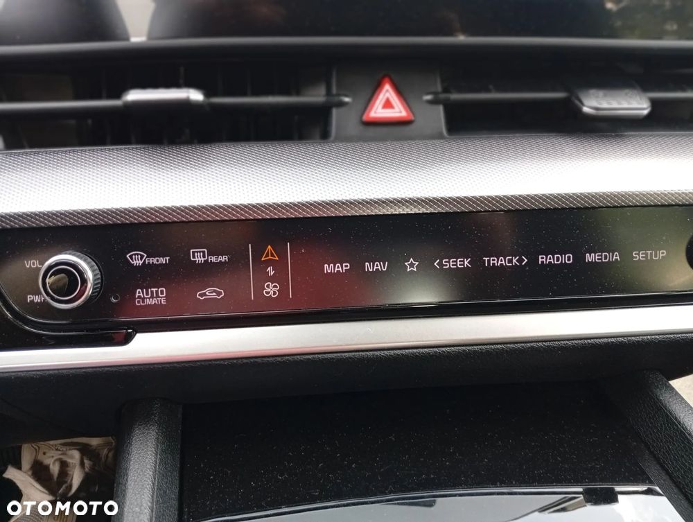 Kia Sportage 1.6 T-GDI 2WD Eco-Dynamics + (48V M-H) DCT Nightline Edition - 20