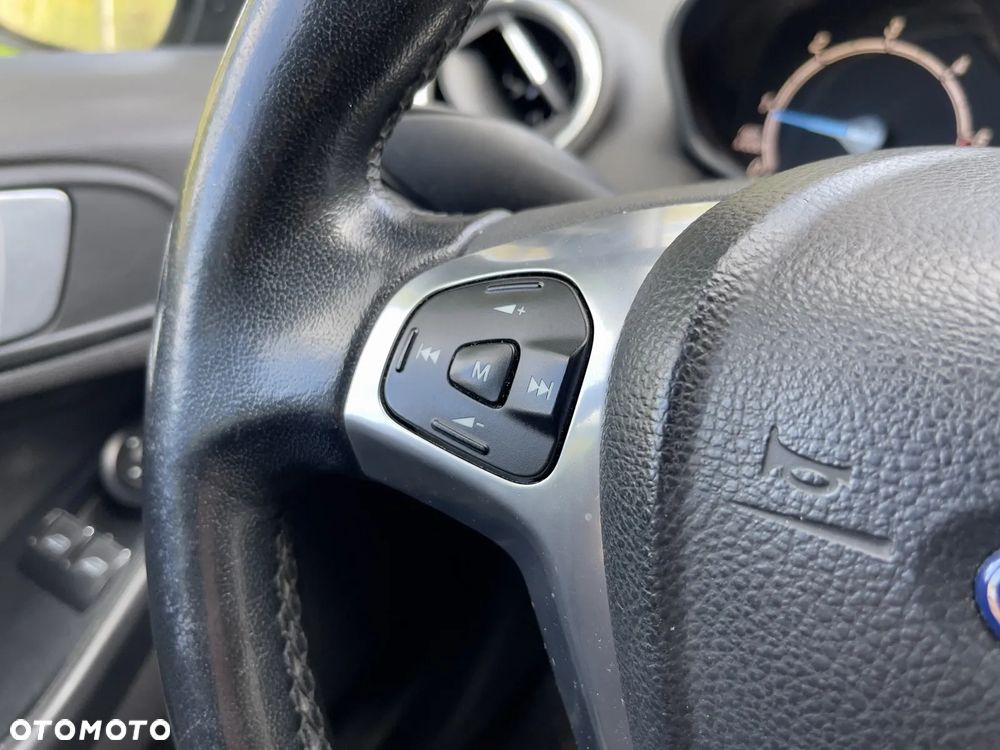 Ford Fiesta - 18