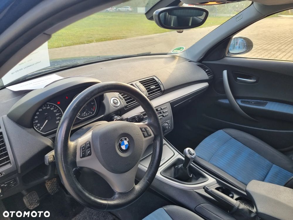 BMW Seria 1 116i - 16