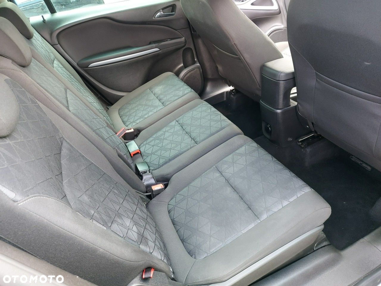 Opel Zafira - 13