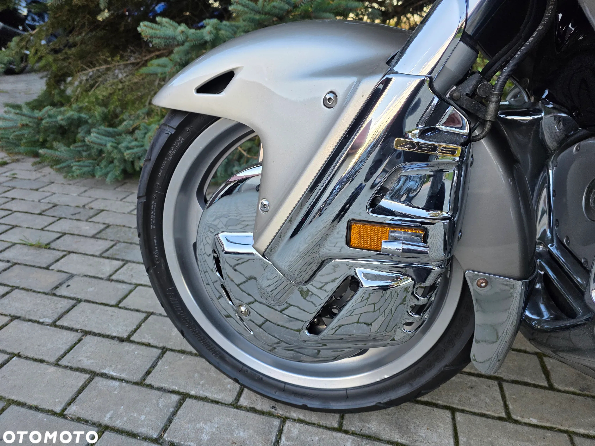 Honda GL - 37