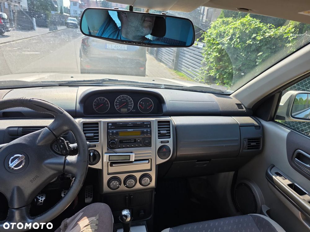 Nissan X-Trail 2.0 Comfort - 9