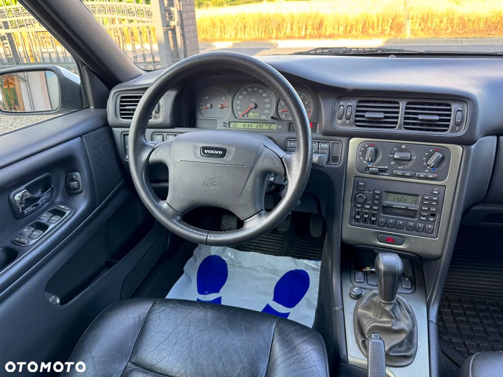 Volvo V70 2.4 T - 19
