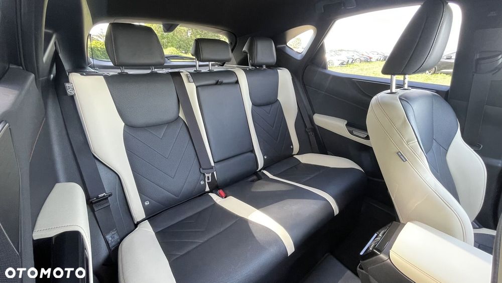 Lexus NX - 11