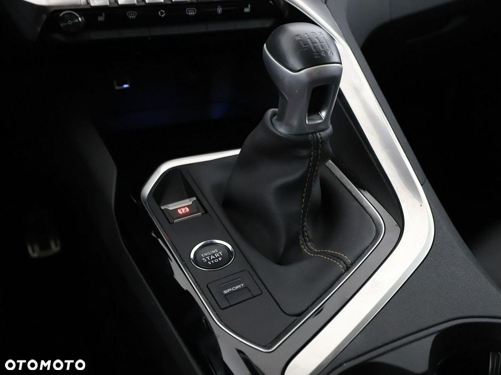 Peugeot 3008 1.2 PureTech GT S&S - 30