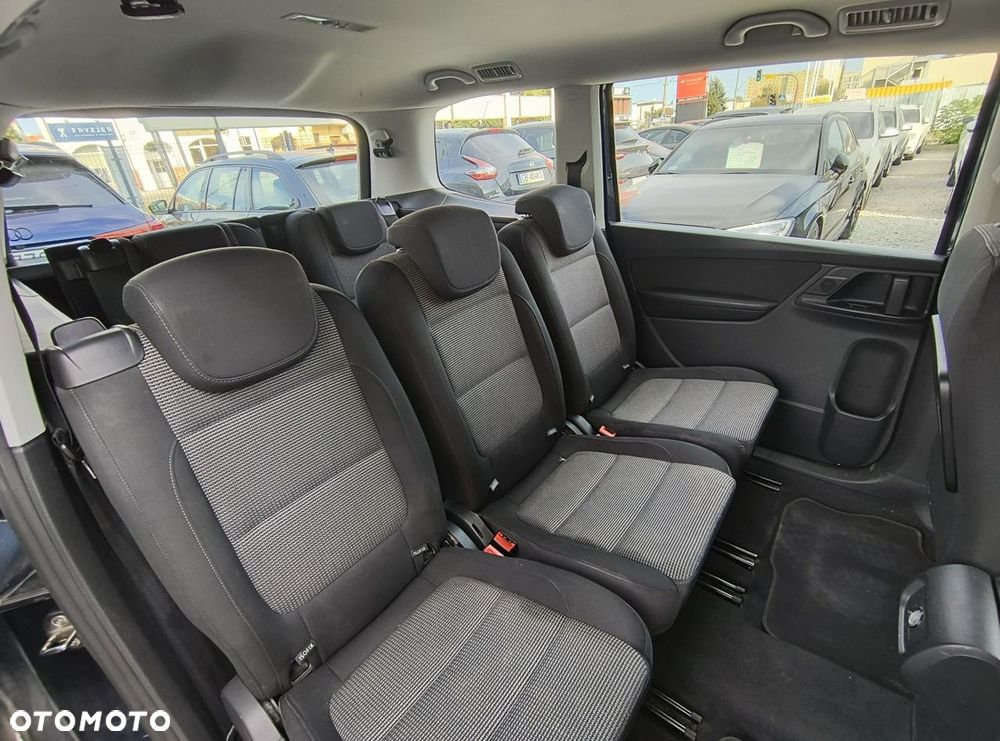Volkswagen Sharan 2.0 TDI BlueMotion Technology Comfortline - 23