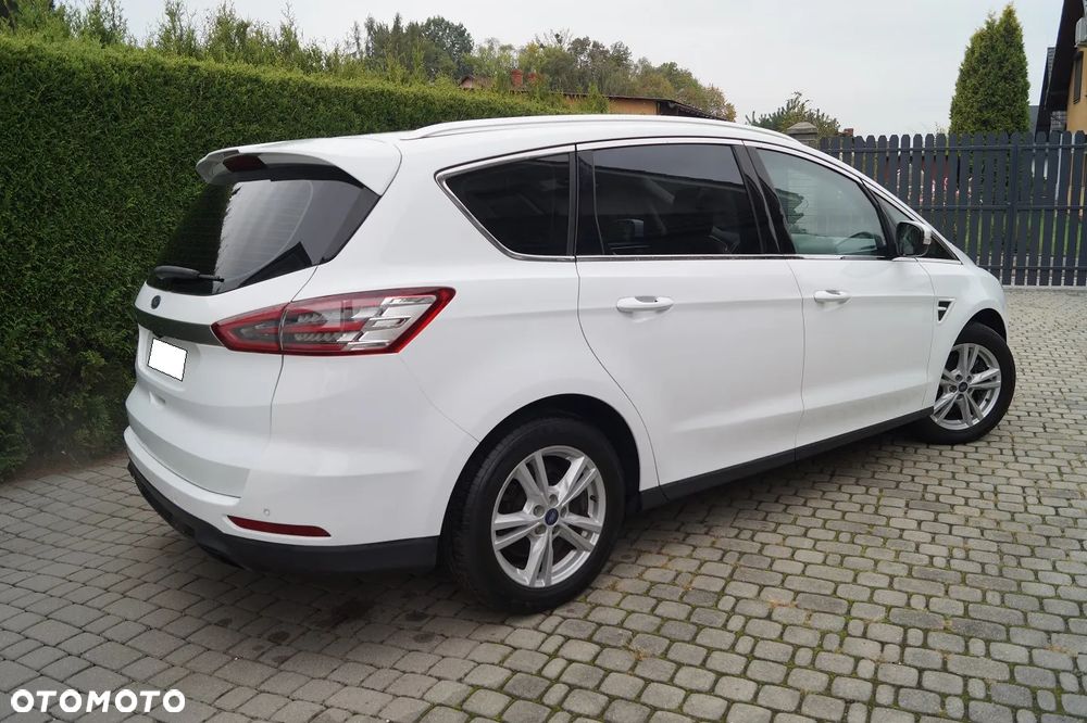 Ford S-Max 2.0 EcoBoost Titanium - 11