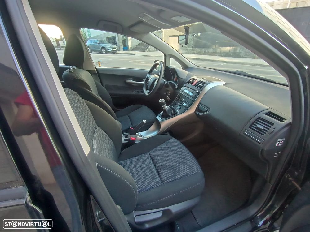 Toyota Auris 1.4 D-4D Comfort+Pack Style - 17