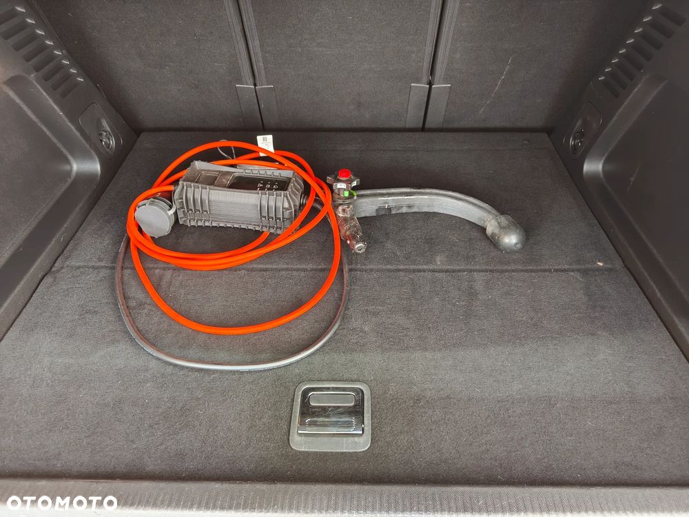 Citroën C5 Aircross 225 e.EAT8 FEEL PACK - 17