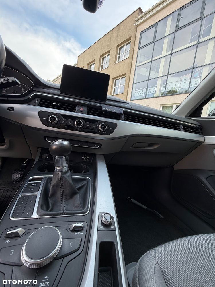 Audi A4 Limousine 2.0 TDI clean diesel - 7