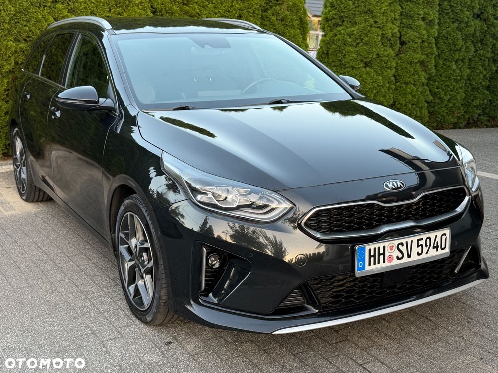 Kia Ceed 1.6 CRDi 136 ISG GT Line - 12