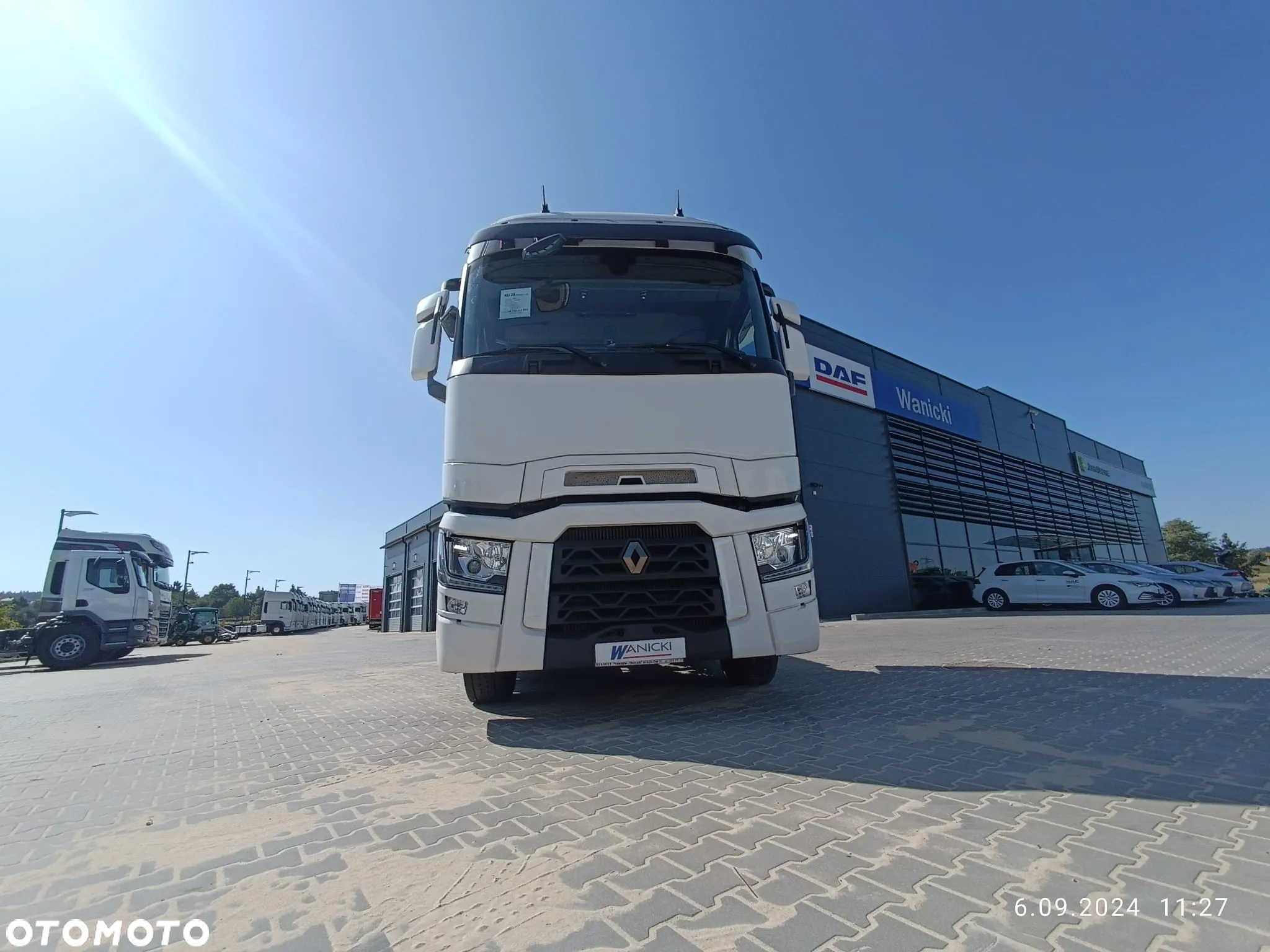 Renault T520 / STANDARD / HIGH / VEB - 3