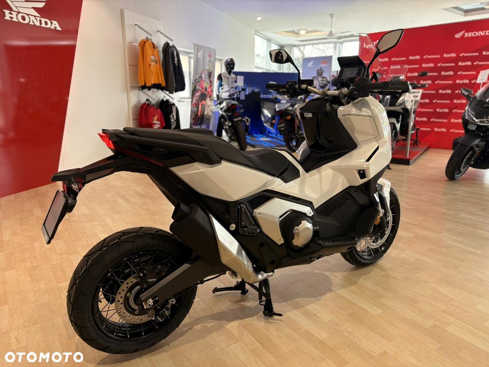 Honda X-ADV - 8