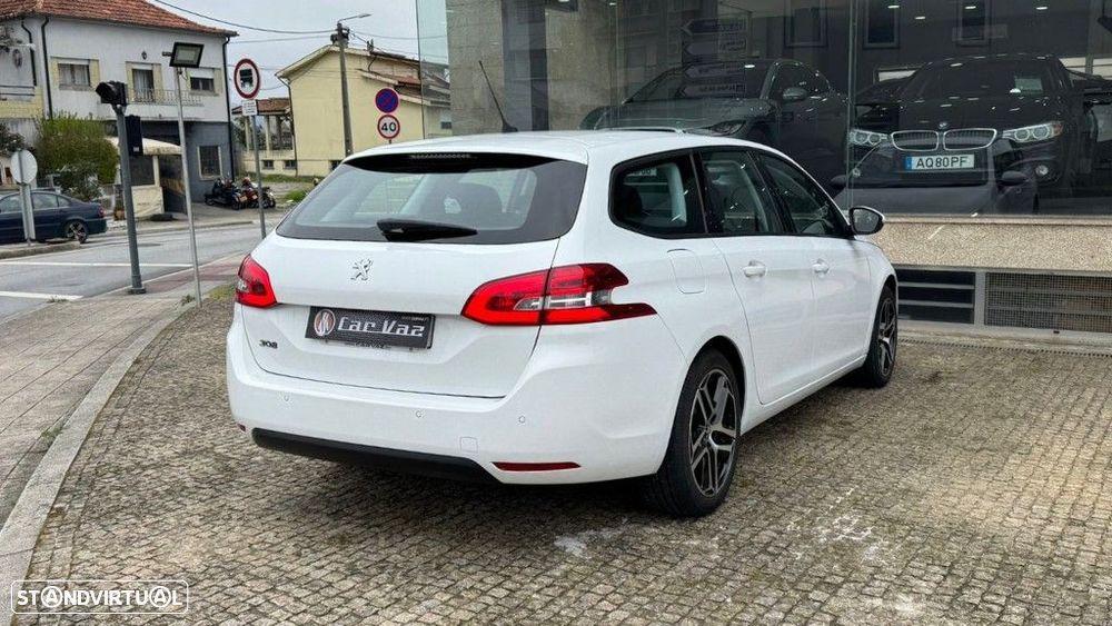 Peugeot 308 1.5 BlueHDi Allure EAT8 - 6