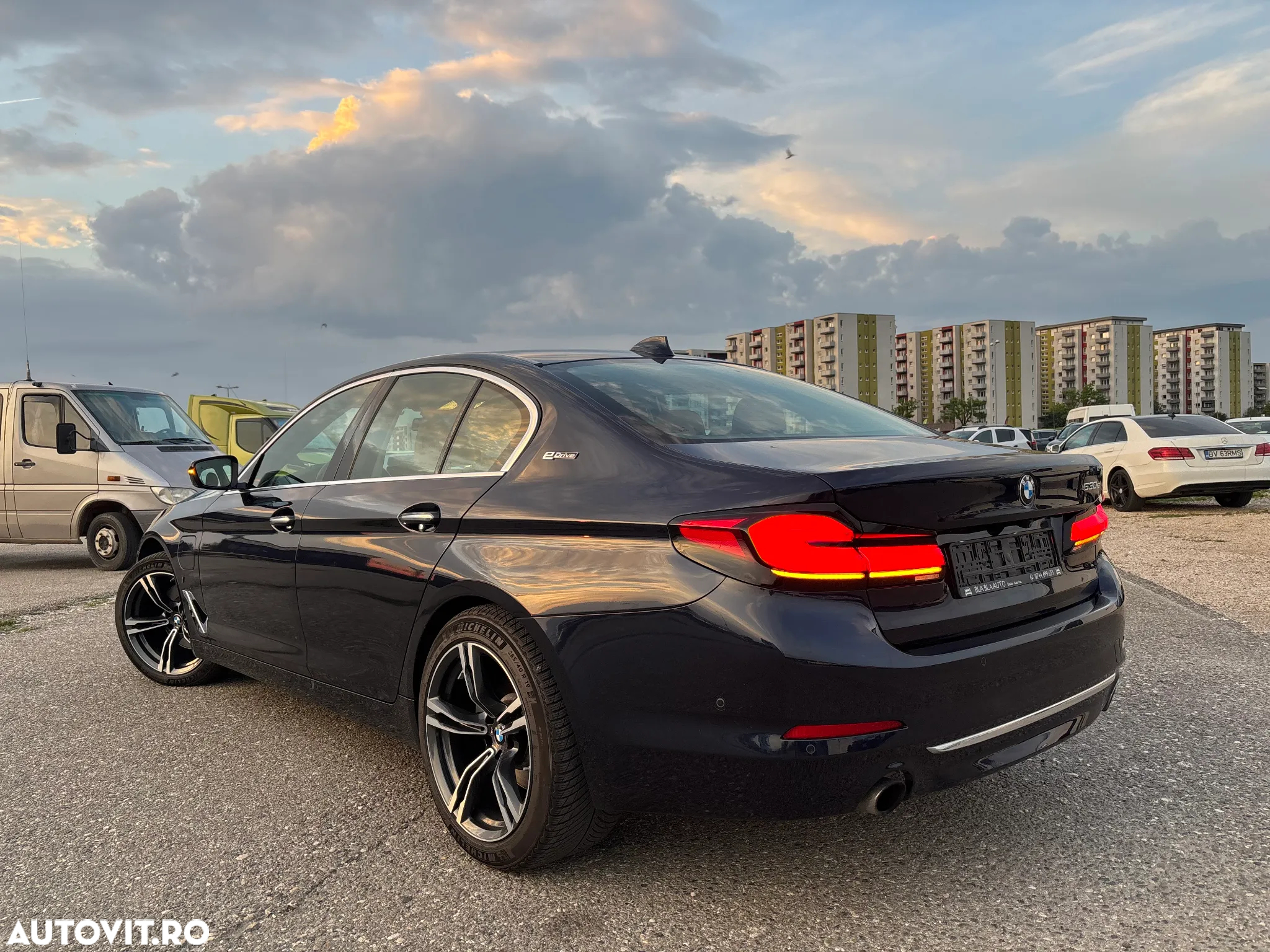 BMW Seria 5 530e iPerformance Aut. Luxury Line - 6