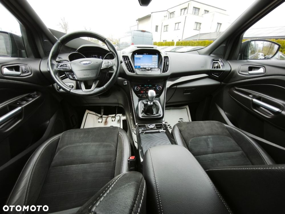 Ford Kuga - 8
