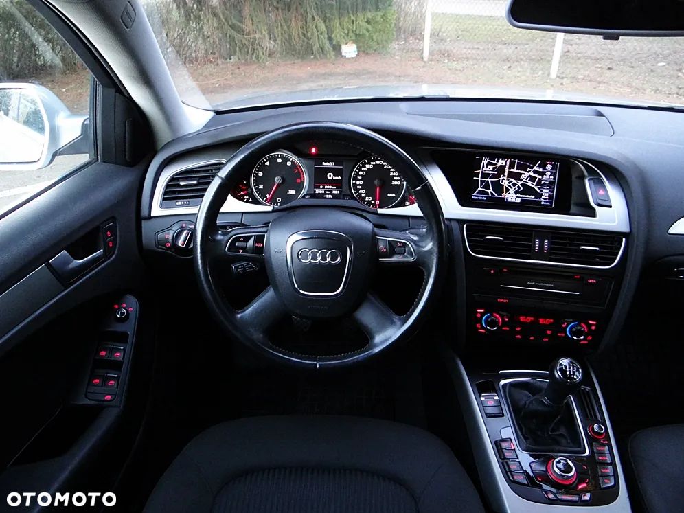Audi A4 Avant 1.8 TFSI Attraction - 27