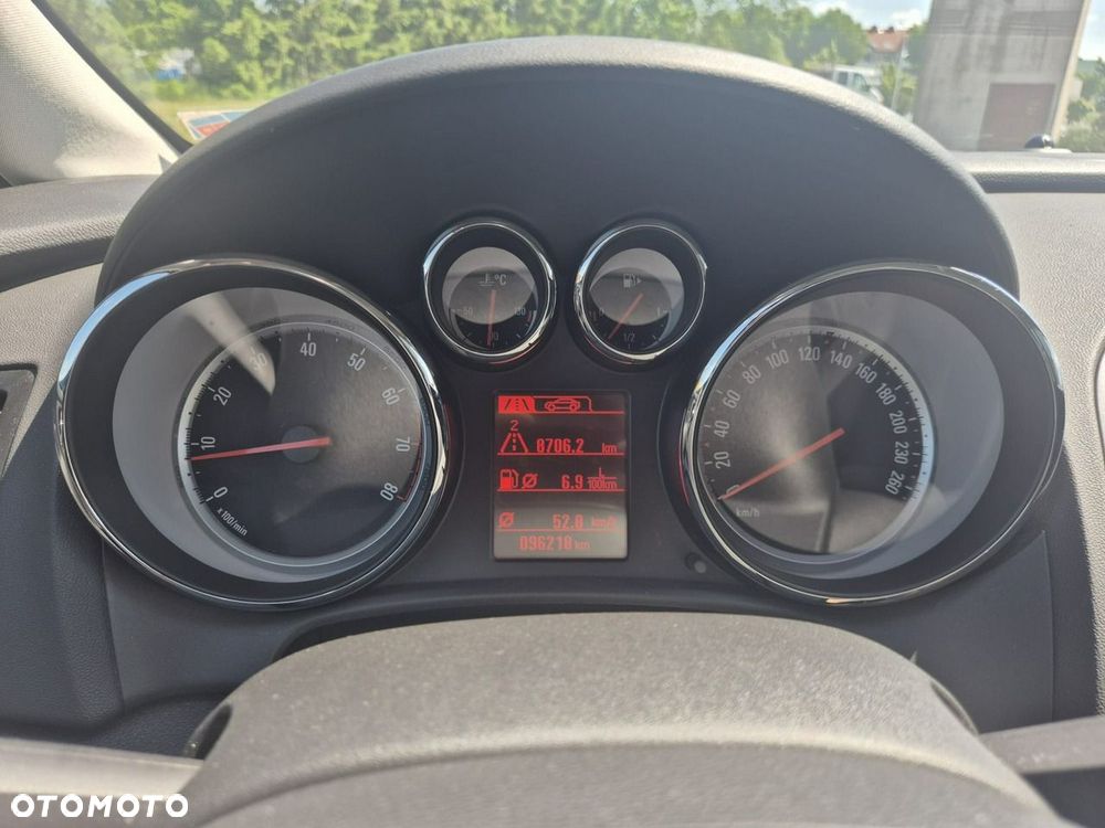 Opel Astra 1.4 T Business - 12