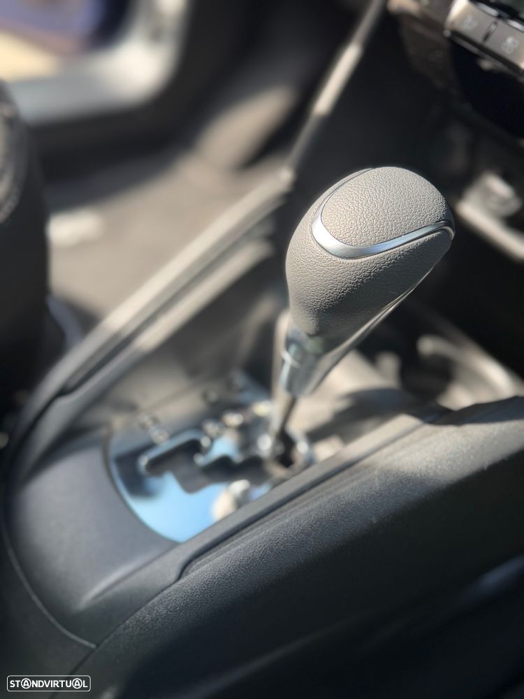 Peugeot 208 1.2 PureTech Allure EAT6 - 11