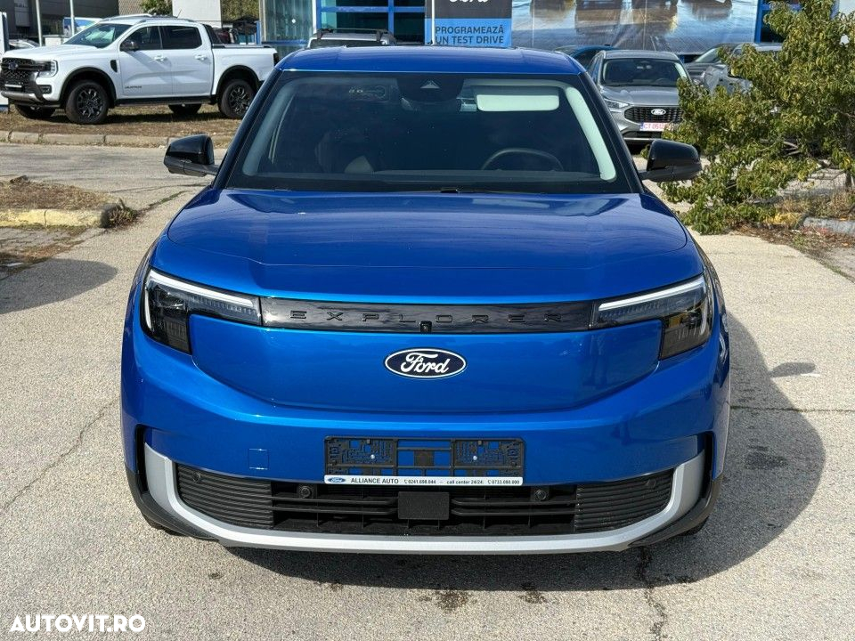 Ford Explorer - 3