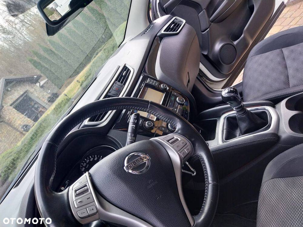 Nissan Qashqai - 23