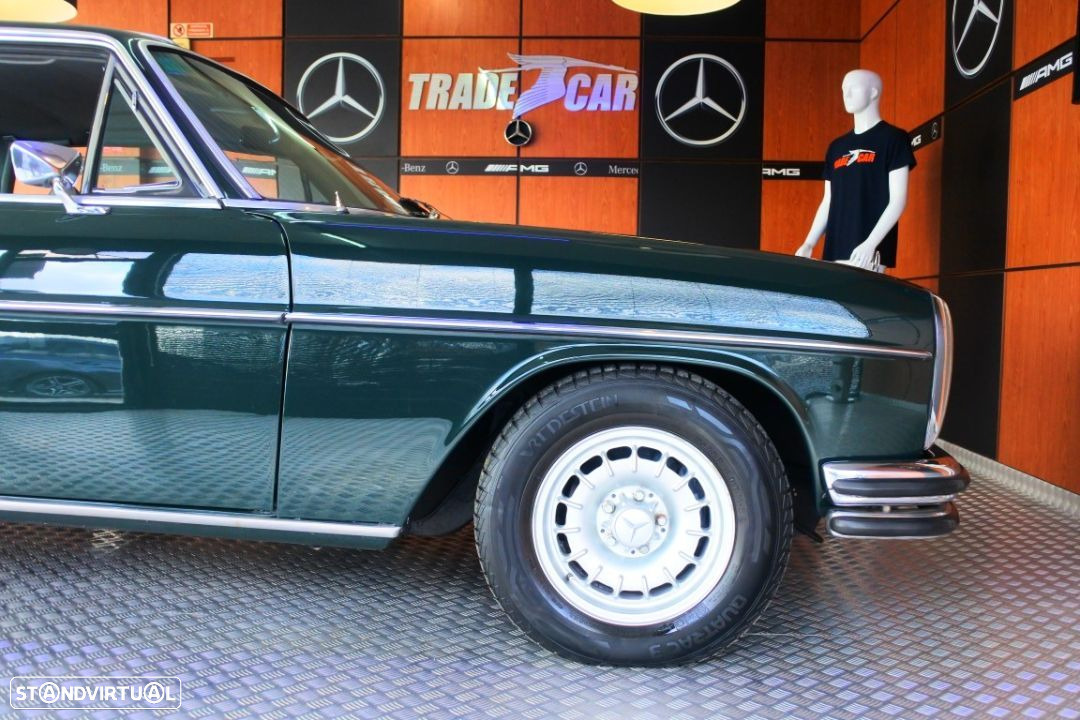 Mercedes-Benz 250 - 54