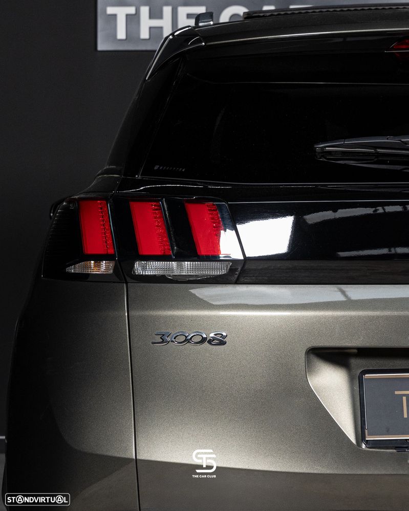 Peugeot 3008 1.2 PureTech Allure Pack EAT8 - 8