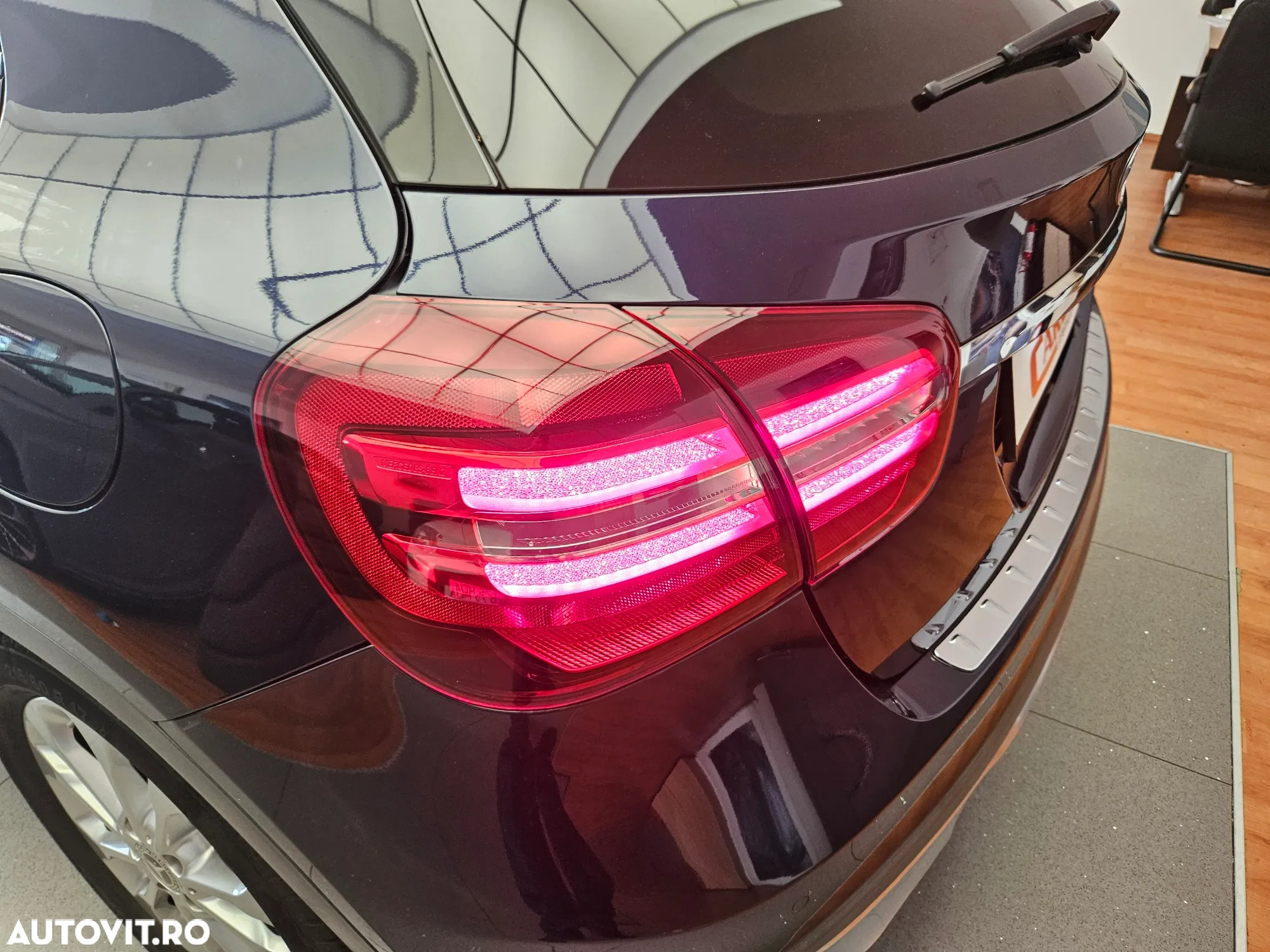 Mercedes-Benz GLA 250 4MATIC Aut. - 28
