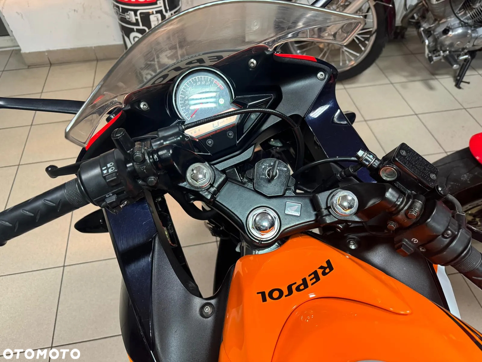Honda CBR - 5
