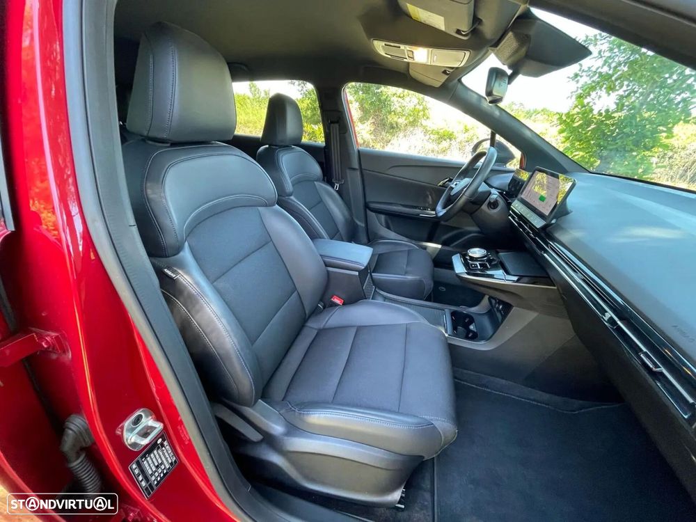 MG MG4 77 kWh Extended Range Luxury - 33