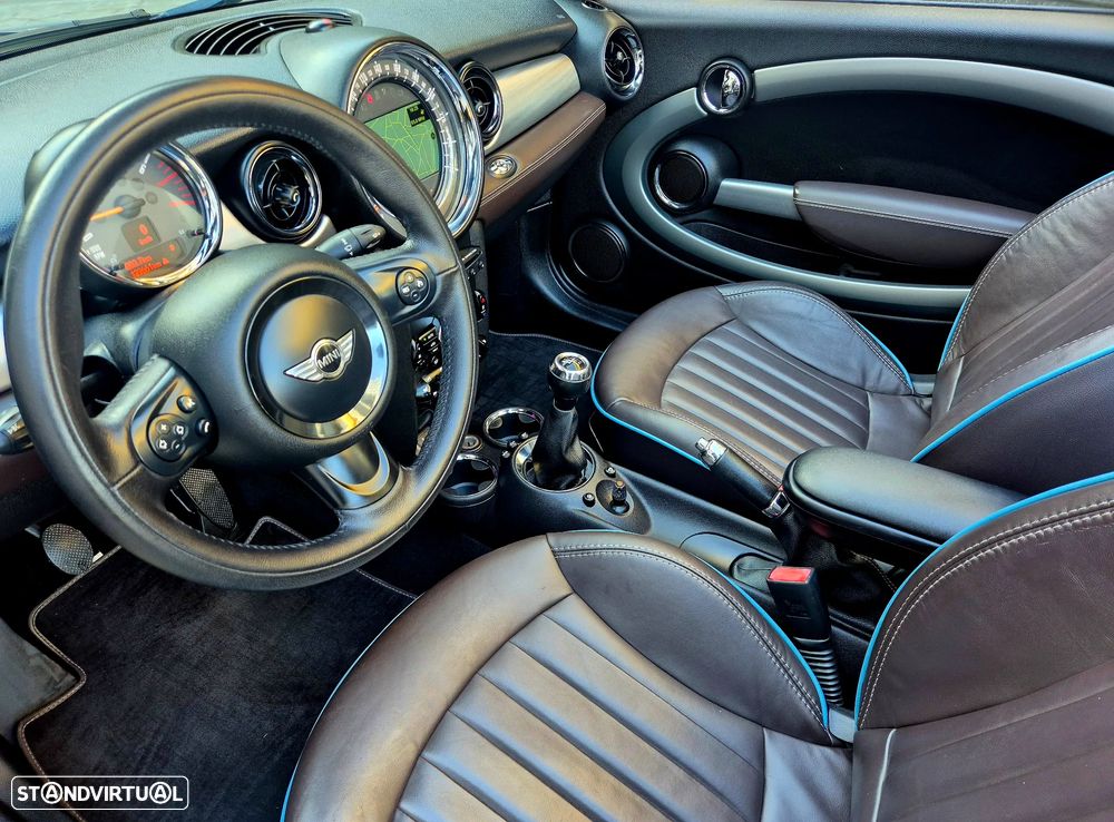 MINI Cabrio - 31
