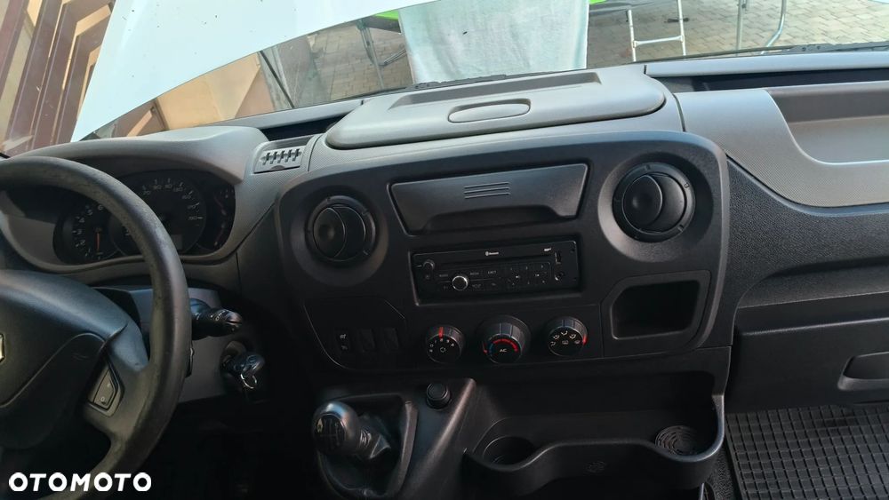 Renault Master - 29