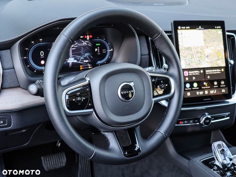 Volvo XC 90 T8 AWD Plus Dark - 6