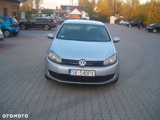 Volkswagen Golf - 2