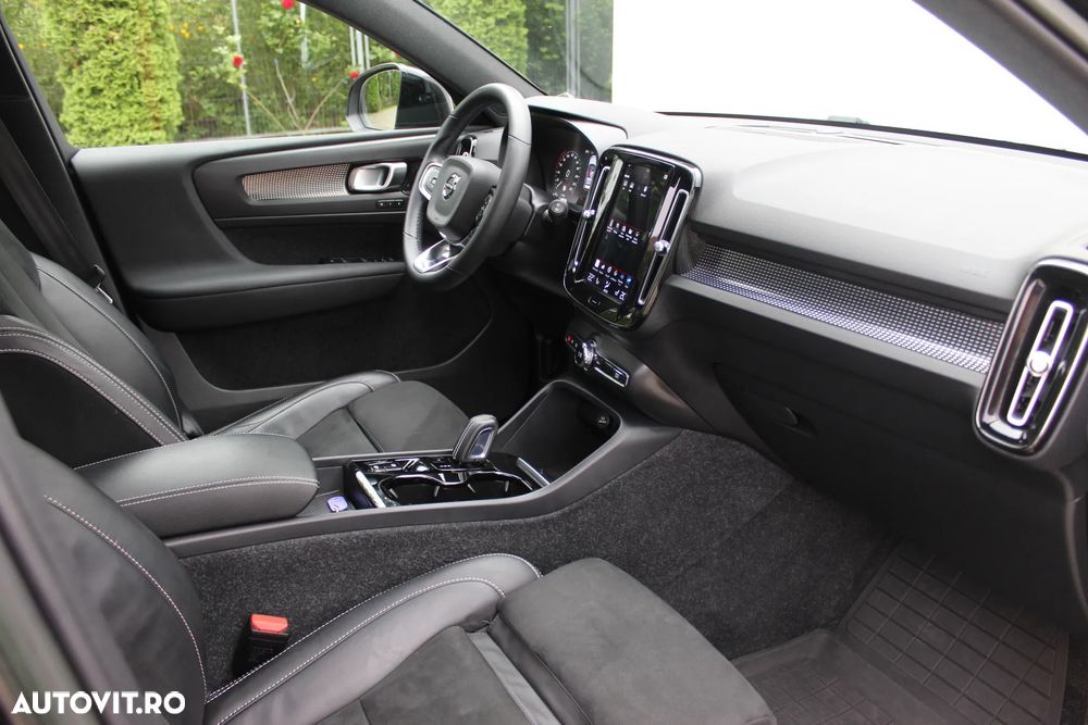 Volvo XC 40 - 21
