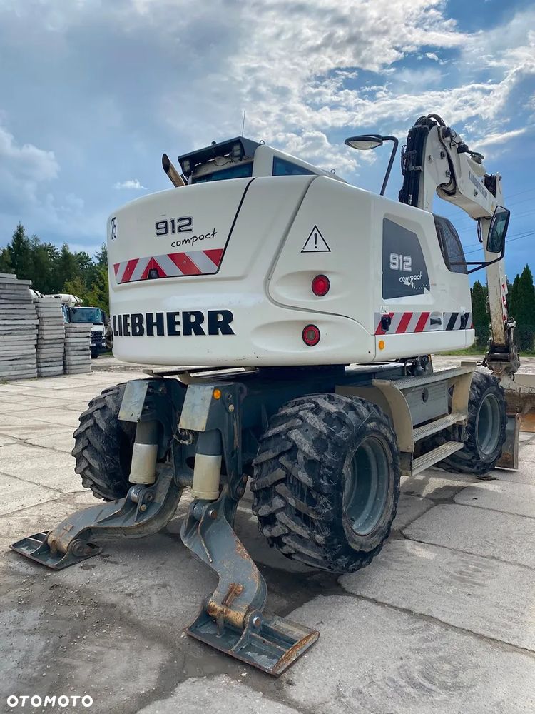 Liebherr A 912 Compact Litronic 2 Łyżki + Widły - 6