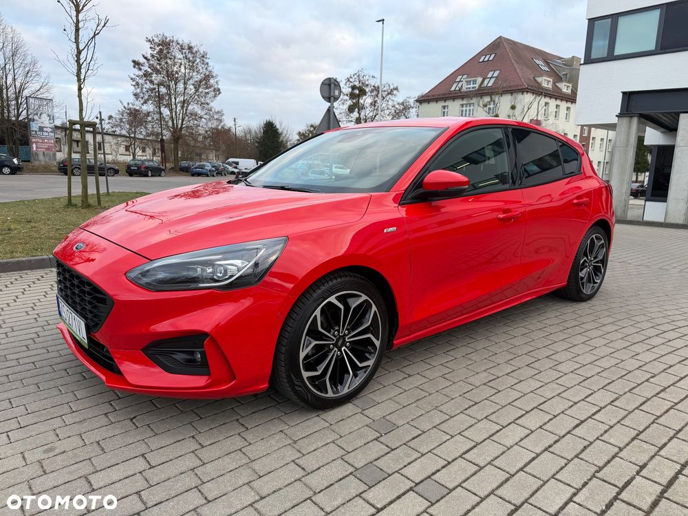 Ford Focus 1.0 EcoBoost ST-Line Red ASS - 1