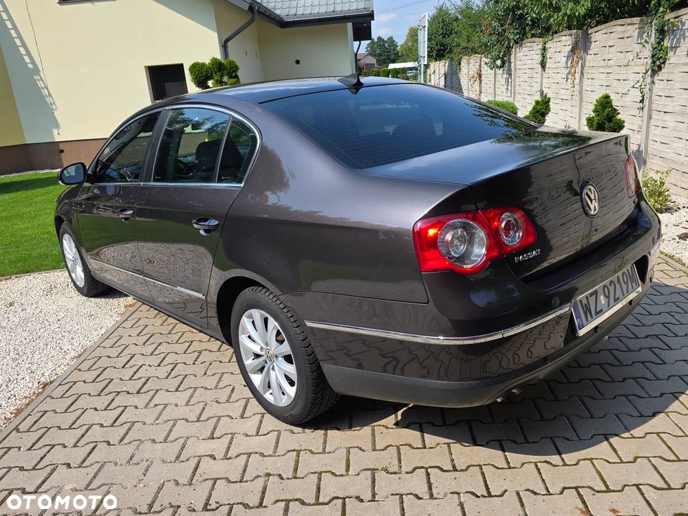 Volkswagen Passat 1.9 TDI Trendline - 2