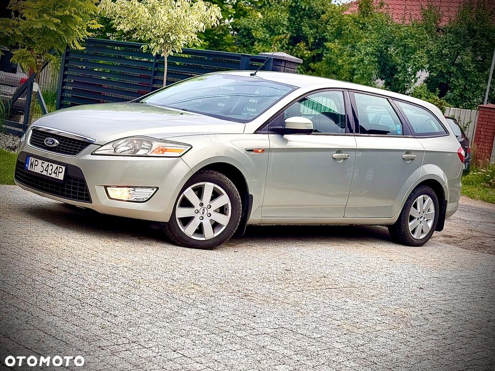Ford Mondeo 2.0 Ghia - 1