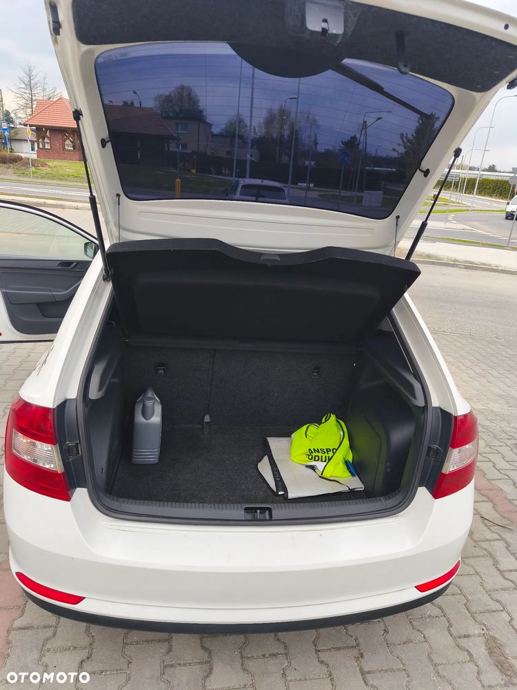 Skoda RAPID 1.4 TDI DPF Joy - 6